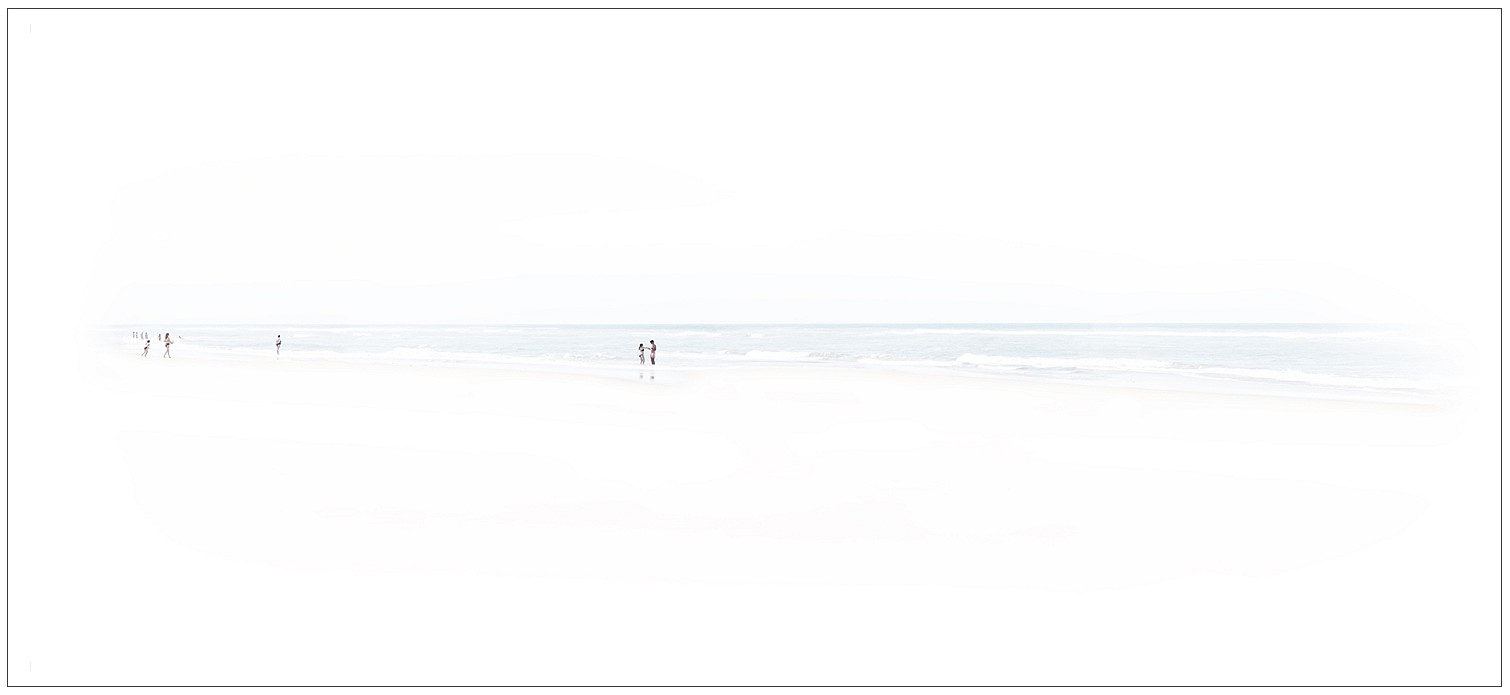 Marc Harrold, Beach 26
Diasec mounted C-print, 26 x 57 in.