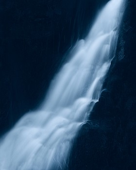 Jonathan Smith - Fall #22 37.5x30", 50x40", 70x56"