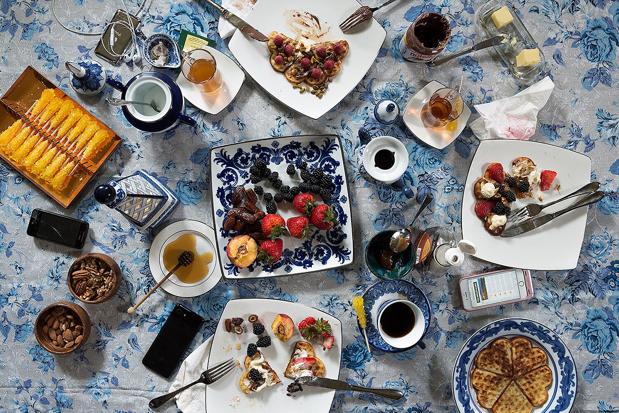Christos Palios, Elevenses
Archival pigment print, edition offered in 4 sizes